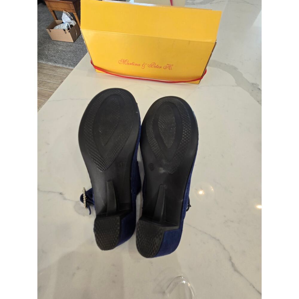 Martina and Peter H Blue Suede shoes size 37 us 6 with box - Picture 5 of 9